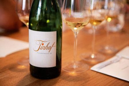 Weingut Tinhof: Neuburger Fuchsenriegl 1991