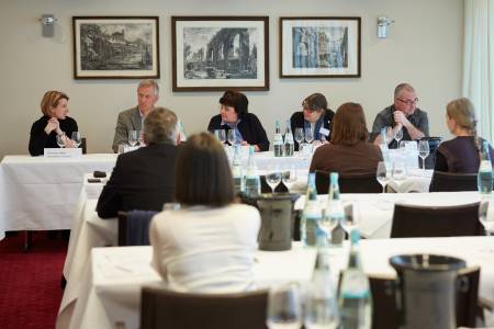 Podium der Pressekonferenz im Vorfeld/The panel of the press conference