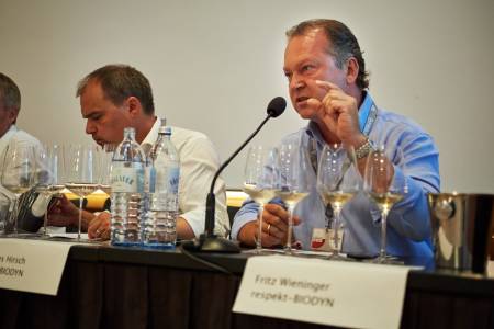 Tasting with Respect - on the microphone Fritz Wieninger