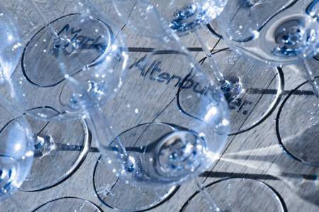 Gl&auml;ser in der Sonne