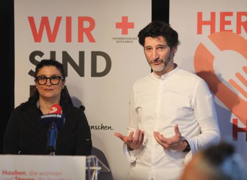 Parvin Razavi (&flora) und Paul Ivic (Tian)