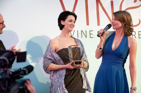 Nicole Bannert, VINEUS Newcomer-Winzerin 2012, und Ruth Havel, havel & petz